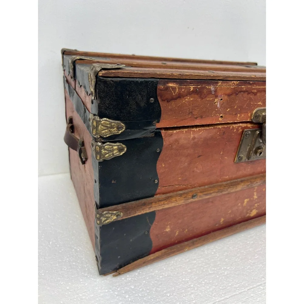 Wood Dollhouse Steamer Trunk Miniature Antique Storage Box Chest SALESMAN SAMPLE